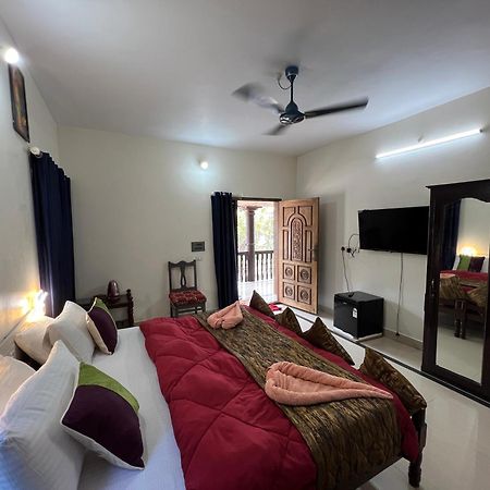 Mohans Ayurvedic Beach Resort วาร์คาลา ภายนอก รูปภาพ