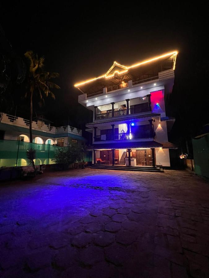 Mohans Ayurvedic Beach Resort วาร์คาลา ภายนอก รูปภาพ